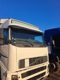 фото thumb №2, Капот передня перед решітка volvo fh 12 13