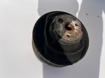 фото thumb №9, Подушка двигателя mercedes w124 1242401717