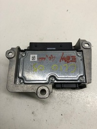 фото thumb №3, Модуль датчик подушка безопасности renault 8200528766