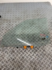 фото thumb №1, Скло двері лівий перед nissan terrano ii 3d