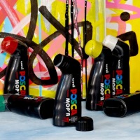 МАРКЕР С ПЛАКАТНОЙ КРАСКОЙ ДЛЯ ГРАФФИТИ Uni POSCA MOP R PCM-22 ЧЕРНЫЙ 2 шт.
