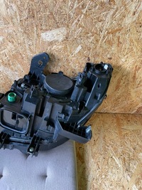 фото thumb №12, Лампа права bi- ксенон alfa romeo stelvio usa!