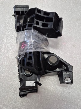 фото thumb №13, Opel astra k v 5 ползун крепление бампера правый зад задний 39086937