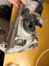 Mazda mpv ii лампа передняя европа оригинал Недорого, фото thumb