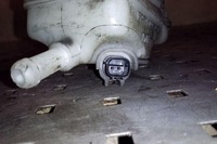 фото thumb №7, Бачок тормозной honda cr-v ii rd_ 0204255770 2.2l дизель 103kw 2010