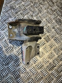 фото thumb №1, Кронштейн кронштейн двигателя peugeot 3008 9672479980