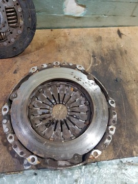 фото thumb №7, Зчеплення 1.6tdci ford fiesta mk7 8v21-7550-dd