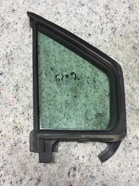 фото thumb №1, Ford tourneo courier 14- стекло кузовная правая