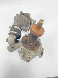 Насос води корпус термостата mercedes w123 w126 r107 280 m110 1102010701 Київ, фото thumb