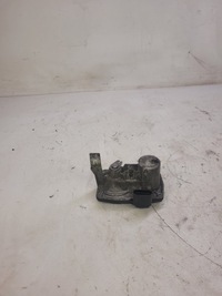 фото thumb №1, Дроссельная заслонка выхлопных газов audi a4 b9 a5 2.0 5q0253691j