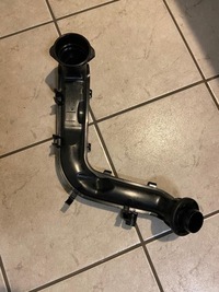 фото thumb №1, Audi vw seat труба повітрозабірник повітря 82a 05c145673b