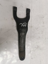 Купить Кронштейн вилка цилиндр сцепления сцепления lexus is 2.2 d-cat 31233-22050, фото thumb