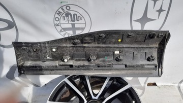 фото thumb №8, Jaguar i pace i-pace x 590 планка дверь левая зад