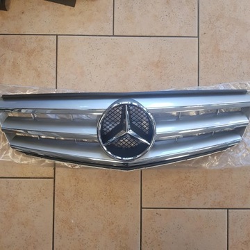 фото thumb №1, Mercedes c класс 204 решётка решётка радиатора avantgarde новая