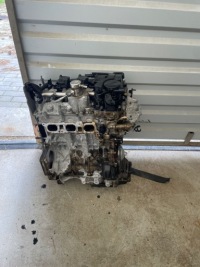 фото thumb №5, Блок двигателя середина peugeot 3008 ii