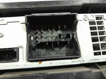 фото thumb №7, Audi a6 c7 считыватель тюнер радио навигации крепление 4g0035056c