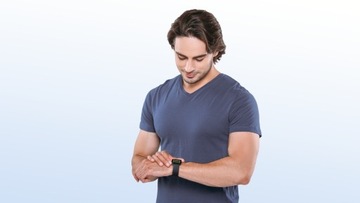 Умные часы AMAZFIT BIP 5 с GPS, кремово-белые