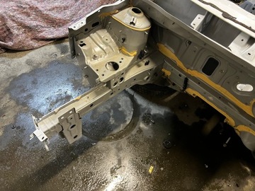 фото thumb №13, Четверть перед лонжерон стойка порог крыша dacia sandero 2023 iii 3