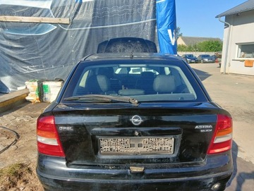 фото thumb №1, Кришка багажника зад задня чорна opel astra 2 ii g hb