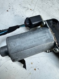 Купить Bmw e46 sedan моторчик стекло перед левый 83620630, фото thumb