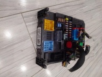 Купить Bsi ei4 коробка предохранителей peugeot 2008 2 1.2 thp 9832881080, фото thumb