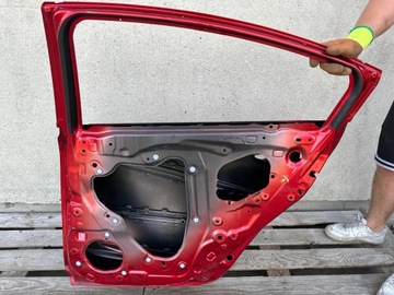 фото thumb №5, Дверь зад задние правые mazda 6 vi gj sedan 2012- очень красивый