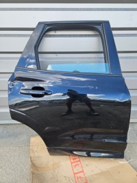 фото thumb №1, Двері праве задня задні volvo xc60 ii b4 717