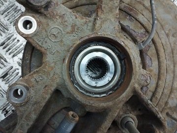 фото thumb №8, Mercedes-benz r w251 2008 зад сторона правая ступица колёса заднего