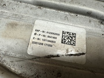 фото thumb №3, Радиаторов интеркулер volvo xc90 xc60 8641466