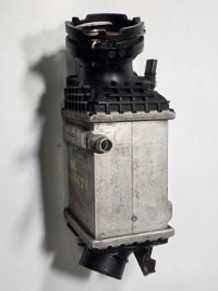 Bmw g11 g12 g30 радиатор интеркулер 8619390 Недорого, фото thumb