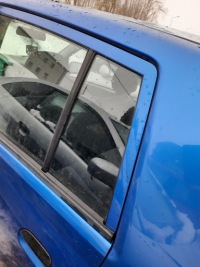 Купить Малый стекло задних левых дверь daihatsu cuore 2004 год, фото thumb