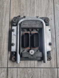 фото thumb №1, Блок управления бортовой компьютер двигателя renault midlum premium dxi 7 volvo fl fe d7