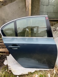 фото thumb №1, 48 bmw e60 sedan двері задні праве platingrau