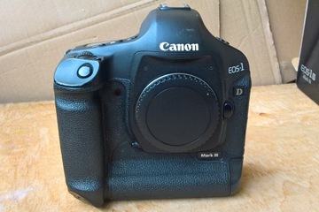 Камера Canon Eos 1d mark III / очень низкая выдержка.