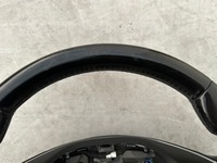 фото thumb №3, Maserati levante кермо