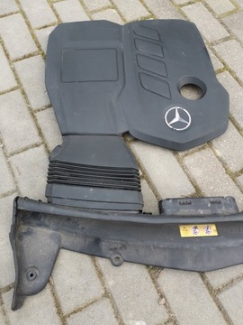 фото thumb №7, Mercedes w213 amg захист уловлювач повітря ременя передньої a2135000355