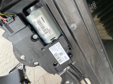 фото thumb №9, Audi a8 d4 довгий панорамний дах люк 4h4877041f