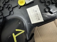 Пластик накладка порог правый задний  подножка ford courier mk3 3 3 23-26r Недорого, фото thumb