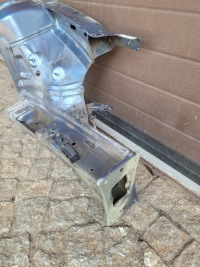 фото thumb №4, Чверть ліва лонжерон перед vw passat b8