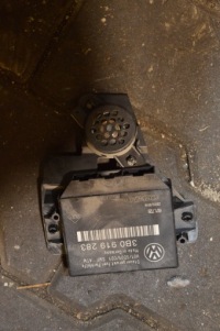 фото thumb №1, Vw passat b5 fl модуль парктроник 3b0919283