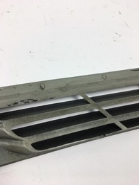 фото thumb №8, Решётка правая впуск воздуха кузов стойка c mercedes w201 190 2016980289