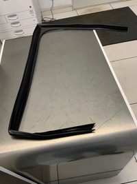 фото thumb №9, Прокладка скло лівий перед peugeot 3008 i 9682925780