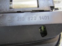 фото thumb №3, Лампа освітлення салону задня mercedes clk w209 2108201401