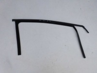 фото thumb №1, Прокладка vw polo 9n 5 дверь правая передняя