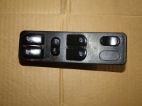фото thumb №1, Переключатель окон панель левый saab 900 europa