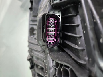 фото thumb №11, Лампа передняя правая volkswagen touareg led 761941082