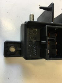 фото thumb №13, Коробка реле audi a8 d2 8l0941822a