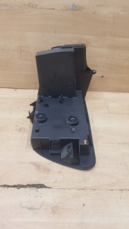 фото thumb №3, Бардачок багажника mercedes w245