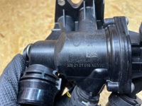 фото thumb №11, Корпус термостата wąż шланг труба wody jaguar f-pace e-pace m4d3-8575-ab