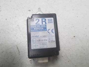 фото thumb №1, Toyota auris i 06-09r модуль блок управления реле